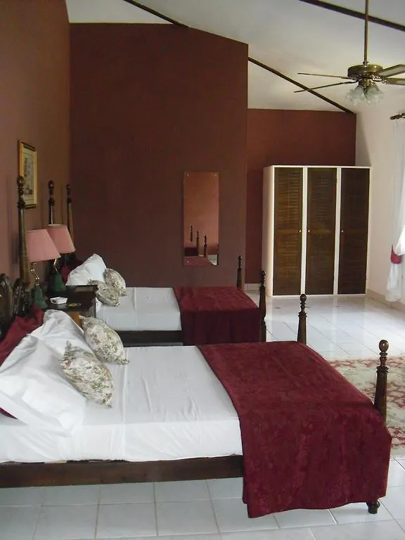 ***  Tamarind Great House Hotel Oracabessa Jamaica